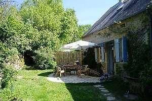 Les Champys Casa de hóspedes Saint-Péreuse Exterior foto